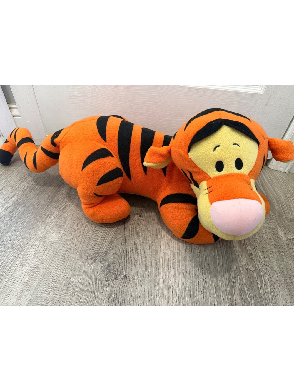 2001 Fisher Price Lounging Tigger Plush
